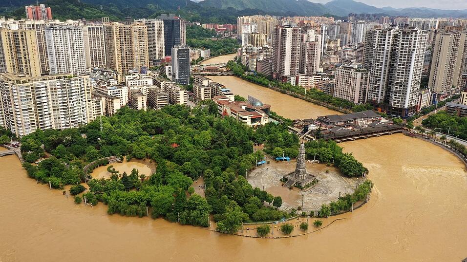Im Mai 2026 gehörten dem Expertenbericht zufolge auch Regionen in Westchina zu den überdurchschnittlich feuchten Gebieten. (Archivbild) Im Mai 2026 gehörten dem Expertenbericht zufolge auch Regionen in Westchina zu den überdurchschnittlich feuchten Gebieten. (Archivbild)