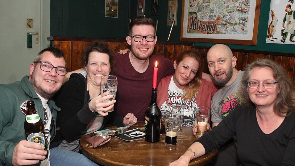 Der Samstagabend im Irish Pub.