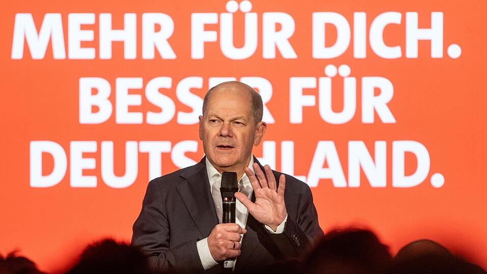 'Herr Merz hat sich verzockt', sagt Olaf Scholz nach einer bundespolitisch turbulenten Woche.