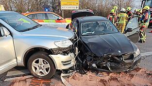 Ein Unfallschwerpunkt kristallisiert sich heraus: Wie am 10. Februar, wurde an den Landauer Zu- und Abfahrten der A 92 zur B 20 im Vorjahr h&auml;ufig Blech verbogen