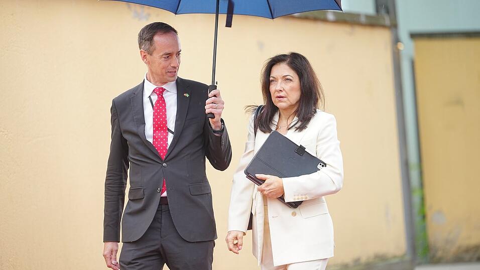 Nach den Worten von Wirtschaftsministerin Reiche geht auch darum, die Raffineriekapazit&auml;ten hochhalten zu k&ouml;nnen.