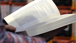 Die Nominierten für den Deutschen Buchpreis 2020 stehen fest. Der Sieger wird am 12. Oktober verkündet. (Symbolbild) Die Nominierten für den Deutschen Buchpreis 2020 stehen fest. Der Sieger wird am 12. Oktober verkündet. (Symbolbild)