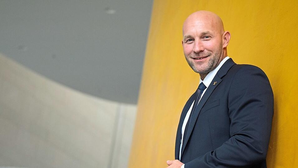 Ronald Rauhes größte Aufgaben: Olympische Spiele nach Deutschland holen und für mehr Medaillen sorgen. Ronald Rauhes größte Aufgaben: Olympische Spiele nach Deutschland holen und für mehr Medaillen sorgen.