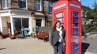 Johanna hat ein Praktikum als Reisejournalistin in Schottland gemacht. Ihr Reisehandbuch f&uuml;r Low-Budget-Reisende 'Edinburgh Up close' ist im Lulu-Verlag erschienen.
