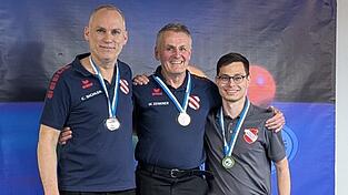 Die drei Medaillen-Gewinner bei der &bdquo;Bayerischen&ldquo;: (v.l.) Christian Bichler, Wolfgang Zenkner und Marcel Back.