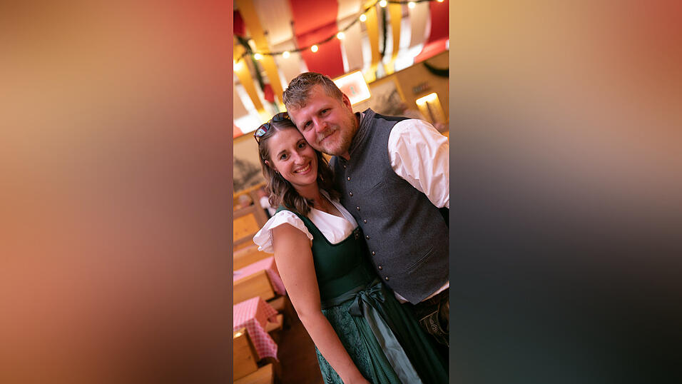 Die Partybilder vom Sonntag, 17. August, aus dem Festzelt Krönner. Die Partybilder vom Sonntag, 17. August, aus dem Festzelt Krönner.