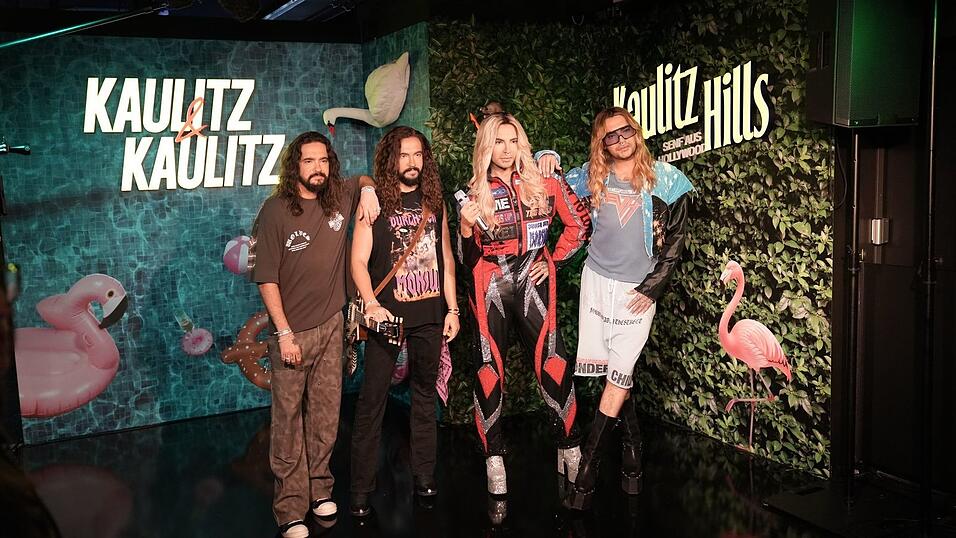 Die Kaulitz-Brüder haben ihre Wachsfiguren enthüllt. Die Kaulitz-Brüder haben ihre Wachsfiguren enthüllt.