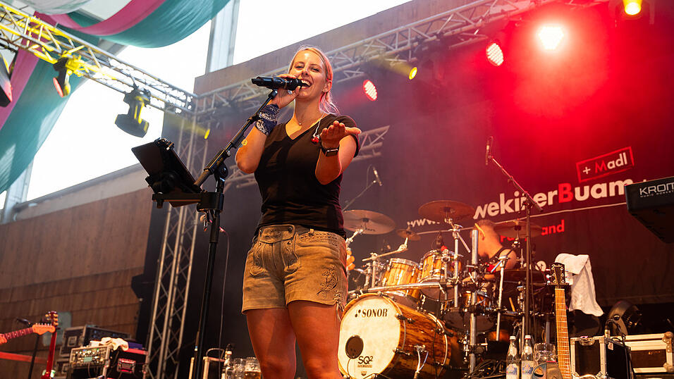 Die Partybilder vom Freitag, 18. August 2023, aus dem Festzelt Weckmann.