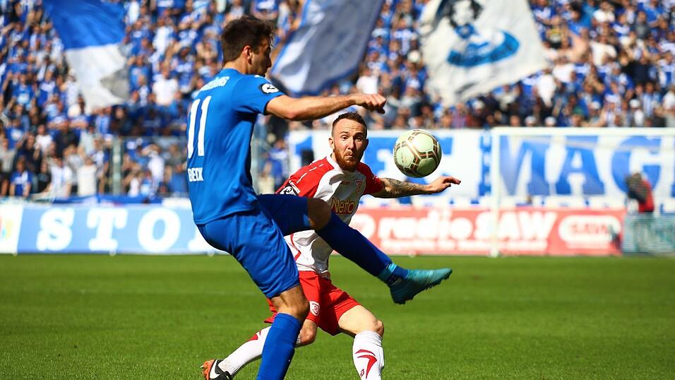 Jahn Regensburg hat auch das Drittliga-Spitzenspiel beim 1. FC Magdeburg gewonnen.