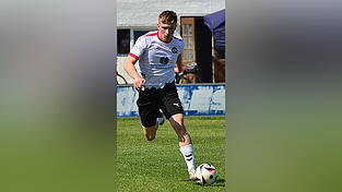 Innenverteidiger Elias Zeitler fehlt vorl&auml;ufi wegen geiner Verletzung.