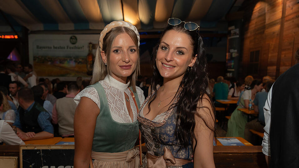 Die Partybilder vom Freitag, 11. August 2023, aus dem Festzelt Wenisch. Die Partybilder vom Freitag, 11. August 2023, aus dem Festzelt Wenisch.