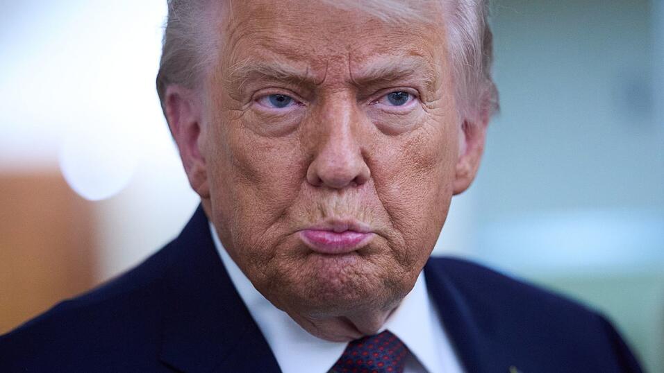 Trump lobt das britische Milit&auml;r - nach heftiger Kritik an seinen fr&uuml;heren &Auml;u&szlig;erungen. (Archivbild)