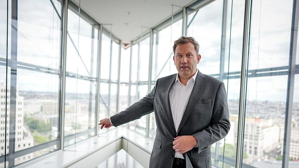 Klingbeil h&auml;lt seinen Kurs an der SPD-Spitze f&uuml;r richtig.
