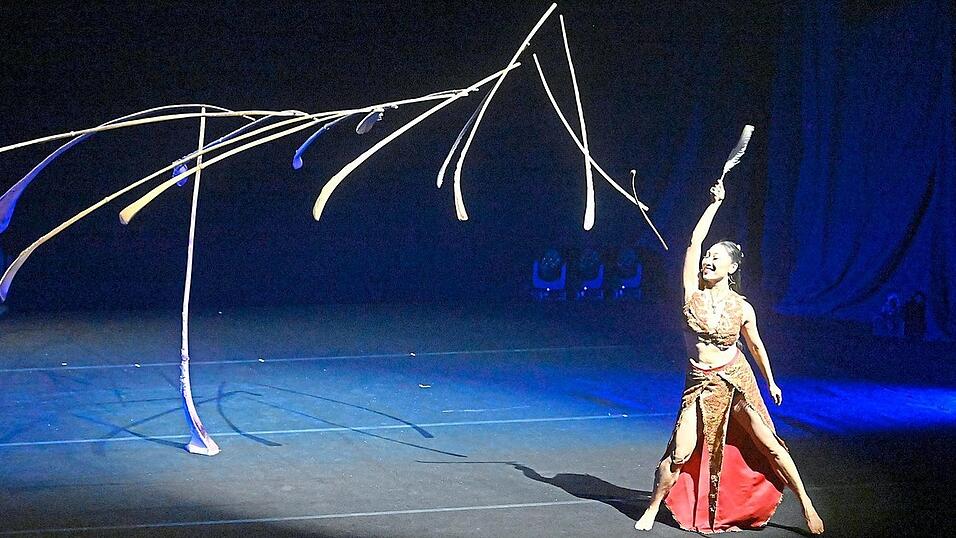 Eine einzige Feder machte den Unterschied bei Lili Chaos 'Sanddorn Balance'.