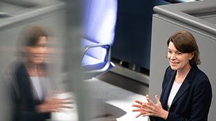 Klare Worte von der CSU-Bundestagsabgeordneten Emmi Zeulner: Teile der GKV-Sparpl&auml;ne von Gesundheitsministerin Nina Warken (CDU) widersprechen &laquo;jedem Gerechtigkeitsempfinden&raquo;. (Archivbild)