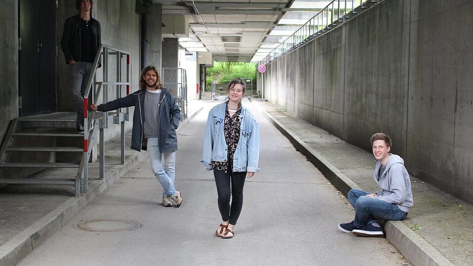 Markus, Basti, Melanie und Paul (von links) sind 'Levanter'.