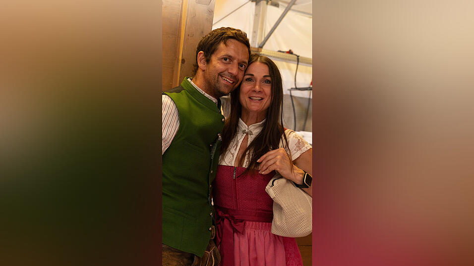 Die Partybilder vom Dienstag, 11. August, aus dem Festzelt Greindl. Die Partybilder vom Dienstag, 11. August, aus dem Festzelt Greindl.