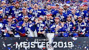 Viele DEL-Trainer sehen das Ende der Titel-Durststrecke für die Adler Mannheim gekommen. (Archiv) Viele DEL-Trainer sehen das Ende der Titel-Durststrecke für die Adler Mannheim gekommen. (Archiv)