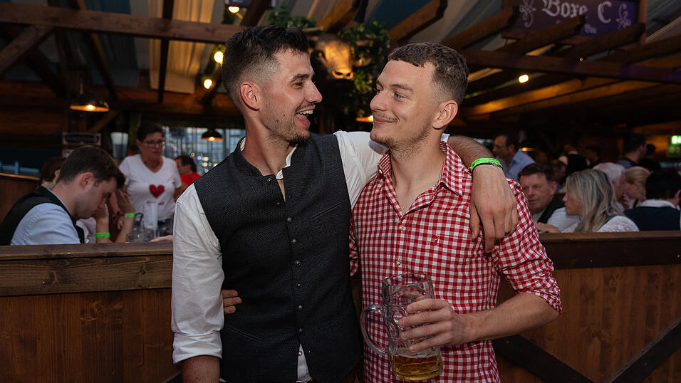 Die Partybilder vom Samstag, 12. August 2023, aus dem Festzelt Wenisch. Die Partybilder vom Samstag, 12. August 2023, aus dem Festzelt Wenisch.