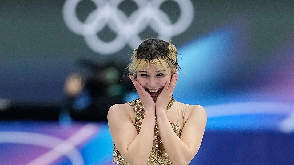 Nach ihrer Kür konnte Liu ihr Glück kaum fassen. Nach ihrer Kür konnte Liu ihr Glück kaum fassen.