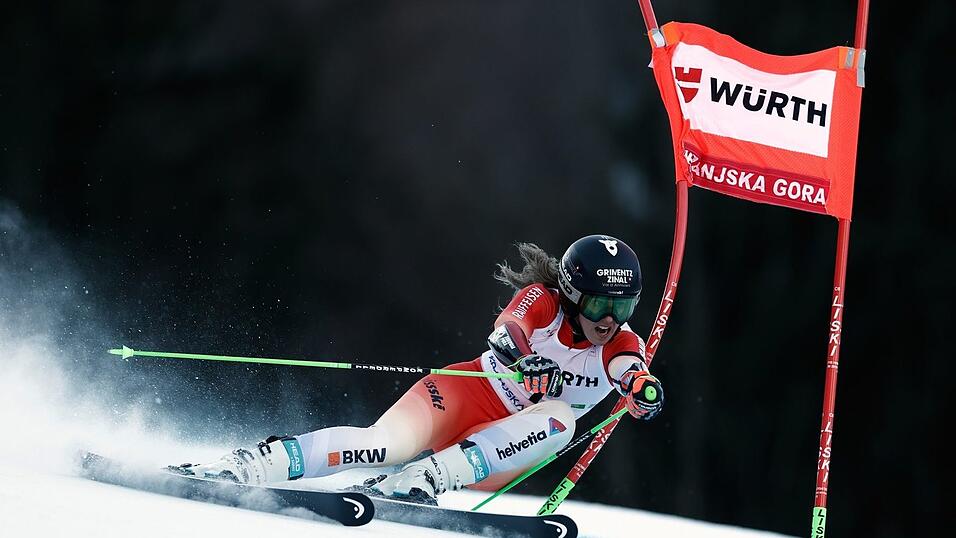 Camille Rast gewinnt in Kranjska Gora.