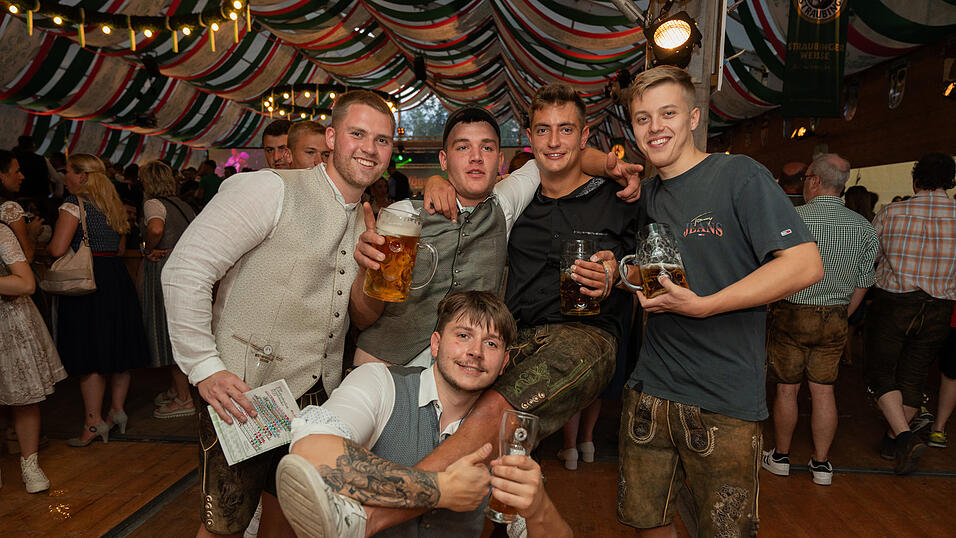 Die Partybilder vom Samstag, 12. August 2023, aus dem Festzelt Weckmann.