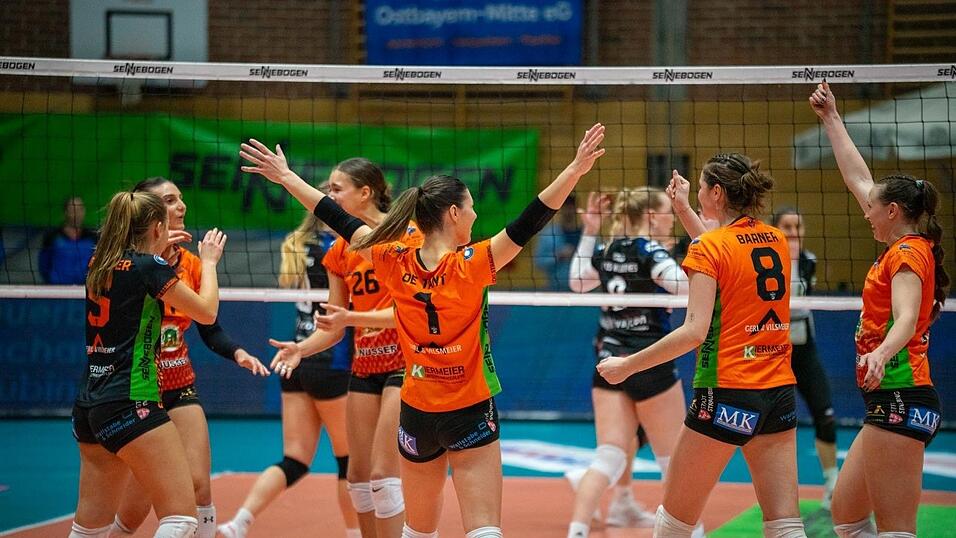 Aus einem 0:1-Satzrückstand macht NawaRo gegen Waldgirmes ein 3:1. Als Lohn rückt man in der Tabelle auf Platz 2.