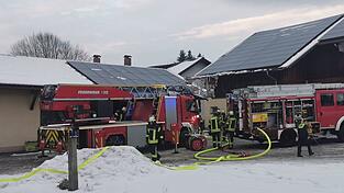 Der Brand in einer Werkstatt im Rimbacher Ortsteil Schafhof war schnell gelöscht. Der Brand in einer Werkstatt im Rimbacher Ortsteil Schafhof war schnell gelöscht.