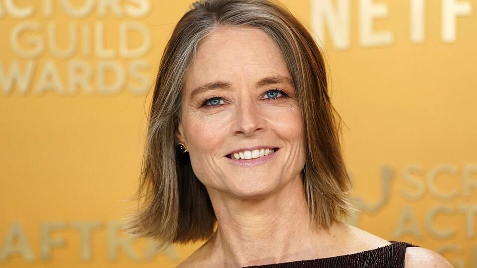 Oscar-Preisträgerin Jodie Foster glaubt, dass das Drehbuch zum Erfolgsfilm «F1» mit Brad Pitt möglicherweise von künstlicher Intelligenz geschrieben wurde. (Archivbild) Oscar-Preisträgerin Jodie Foster glaubt, dass das Drehbuch zum Erfolgsfilm «F1» mit Brad Pitt möglicherweise von künstlicher Intelligenz geschrieben wurde. (Archivbild)