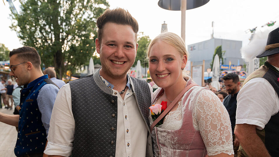 Die Partybilder vom Samstag, 12. August 2023, aus dem Festzelt Nothaft. Die Partybilder vom Samstag, 12. August 2023, aus dem Festzelt Nothaft.