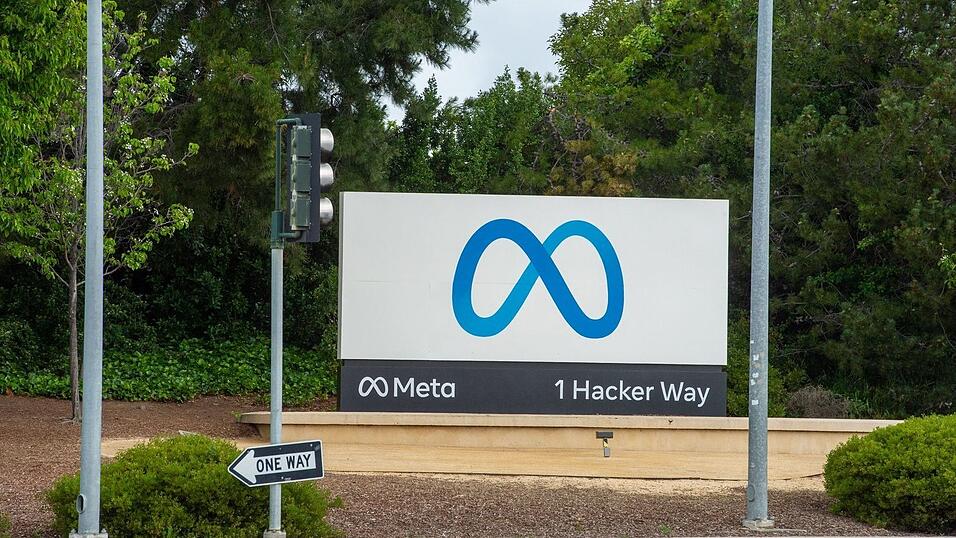 Gegen Meta gibt es eine ganze Reihe von Klagen, nun fiel ein erstes Urteil dazu. (Archivbild)