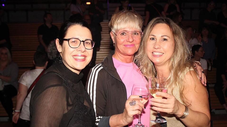 Auf der Eskara &Uuml;30-Party in Essenbach war wieder viel los.