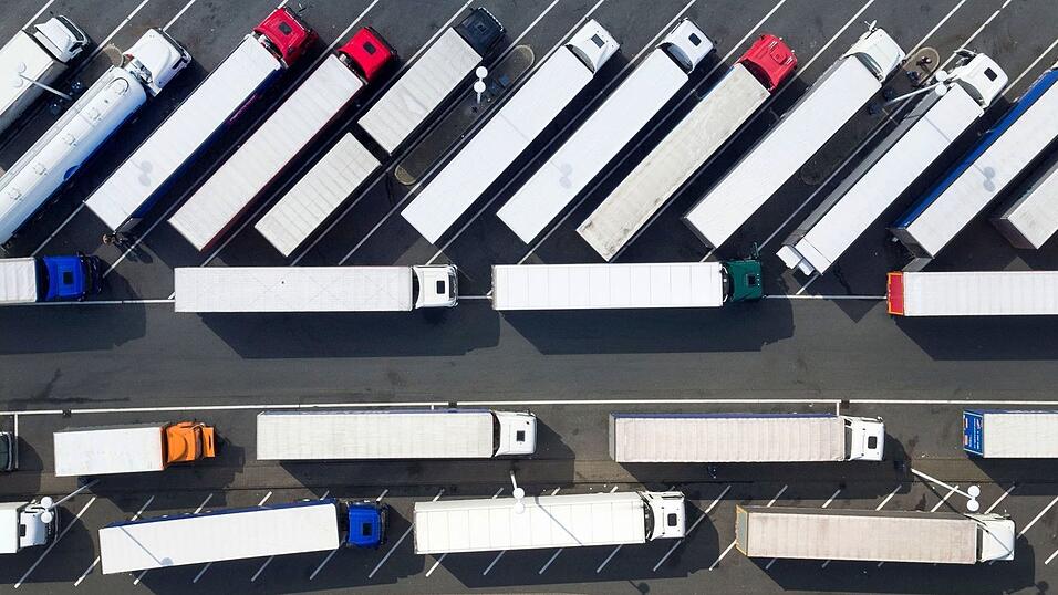 Mehrere Verkehrsverb&auml;nde sehen Versorgung, Mobilit&auml;t und Arbeitspl&auml;tze gef&auml;hrdet. (Symbolfoto)
