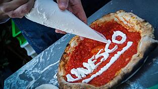 Danke, Unesco - in Italien sind viele Freunde des Essens begeistert. Danke, Unesco - in Italien sind viele Freunde des Essens begeistert.