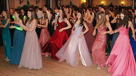 Immer wieder beliebt: der Gruppentanz zu 'Cotton Eye Joe'