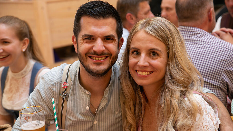 Die Partybilder vom Freitag, 8. August, aus dem Festzelt Reisinger. Die Partybilder vom Freitag, 8. August, aus dem Festzelt Reisinger.