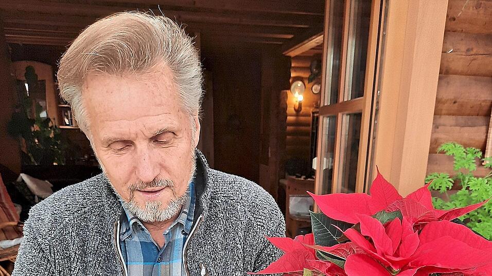 Hans Obermeier liest aus seinen neuen 'Schmankerlwitzen'.