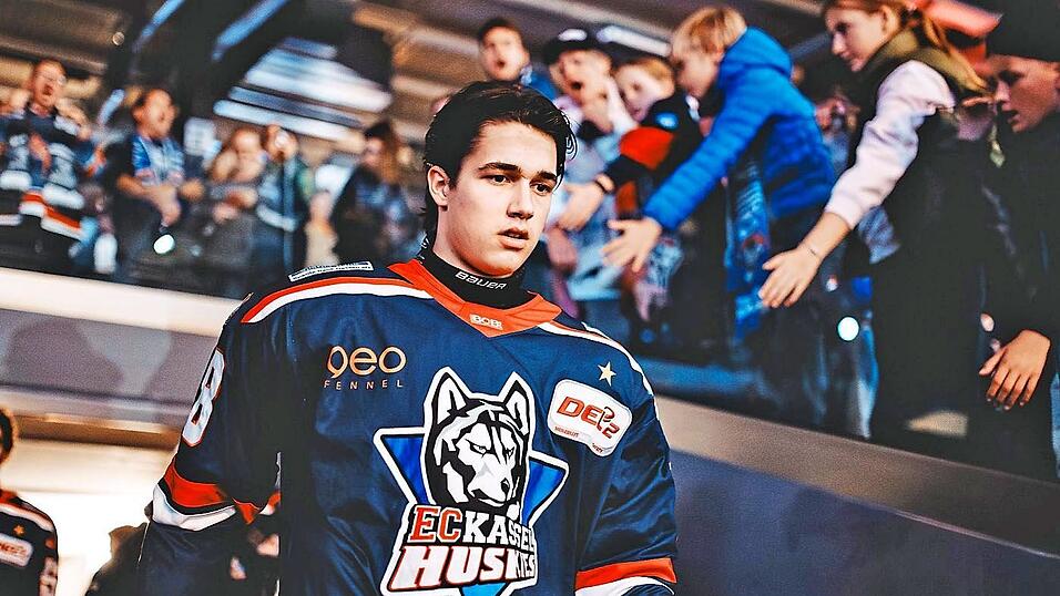 Von der anfänglichen Nervosität beim Gang aufs Eis für die Kassel Huskies ist bei Ben Stadler nichts mehr zu sehen. Nach nur drei Monaten nach der Unterschrift auf seinem Profivertrag ist der 18-jährige Attinger bereits fester Bestandteil der Rotation in der Defensive des DEL 2-Topteams. Von der anfänglichen Nervosität beim Gang aufs Eis für die Kassel Huskies ist bei Ben Stadler nichts mehr zu sehen. Nach nur drei Monaten nach der Unterschrift auf seinem Profivertrag ist der 18-jährige Attinger bereits fester Bestandteil der Rotation in der Defensive des DEL 2-Topteams.