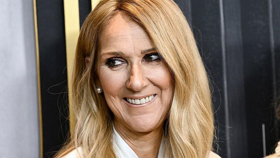 Auch 2027 will Céline Dion nach langer Konzertpause bei Paris auf der Bühne stehen. (Archivbild) Auch 2027 will Céline Dion nach langer Konzertpause bei Paris auf der Bühne stehen. (Archivbild)
