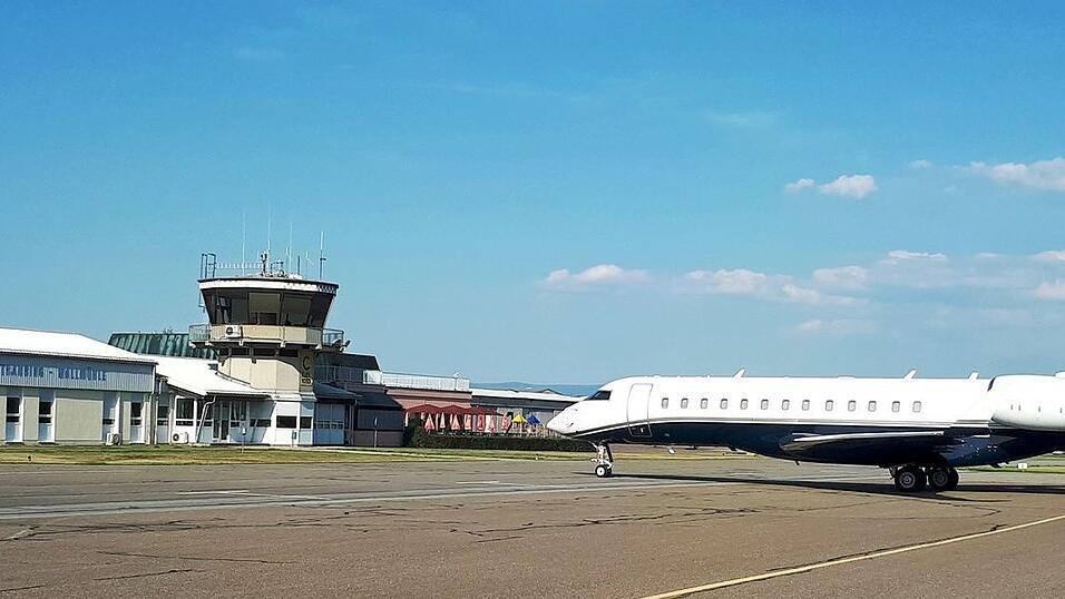 Der Flugplatz erweitert sein Angebot. (Archiv)