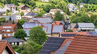 Der Solarausbau ist im Plan - noch. (Archivbild) Der Solarausbau ist im Plan - noch. (Archivbild)