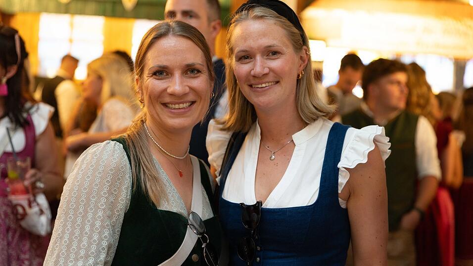 Die Partybilder vom Freitag, 7. August, aus dem Festzelt Weckmann. Die Partybilder vom Freitag, 7. August, aus dem Festzelt Weckmann.