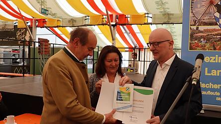 Vor einem Jahr erfuhr Franz Widmann von OB Alexander Putz noch bei der Dultversammlung eine Ehrung. Von der damaligen Harmonie ist aktuell offenbar nicht viel &uuml;brig geblieben.