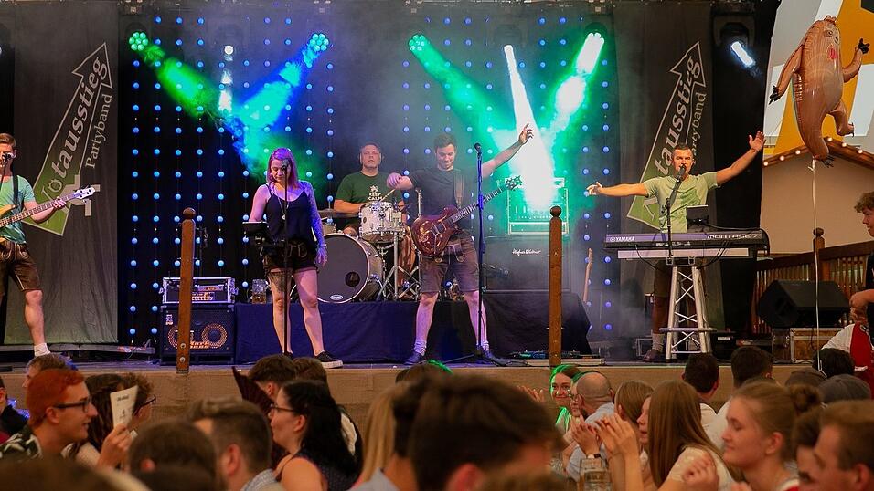Die Partybilder von Mittwoch, 17. August 2022, aus dem Festzelt Nothaft.