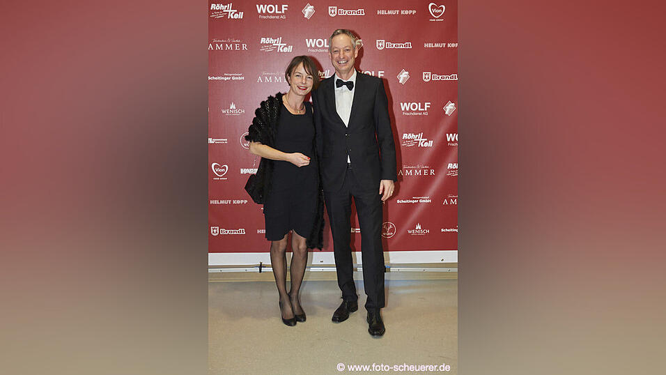 Die Metzgerzunft hat am Samstagabend in die Joseph-von-Fraunhofer-Halle eingeladen. Die Metzgerzunft hat am Samstagabend in die Joseph-von-Fraunhofer-Halle eingeladen.