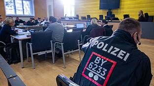 Im Prozess um die gewaltsame Flucht von vier Straft&auml;tern aus dem Bezirkskrankenhaus Straubing steht das Urteil an. (Archivbild)