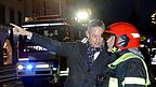 Oberbürgermeister Markus Pannermayr und Stadtbrandrat Rainer Heimann besprechen den Einsatz. Oberbürgermeister Markus Pannermayr und Stadtbrandrat Rainer Heimann besprechen den Einsatz.