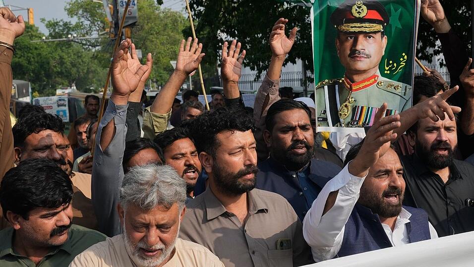 Pakistans Armeechef, Feldmarschall Asim Munir, verbindet eine enge Beziehung mit US-Pr&auml;sident Donald Trump. (Archivbild)