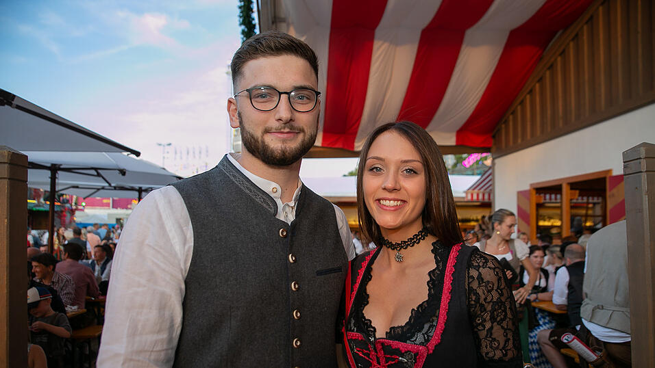Die Partybilder vom Samstag, 13. August 2022, aus dem Festzelt Krönner.