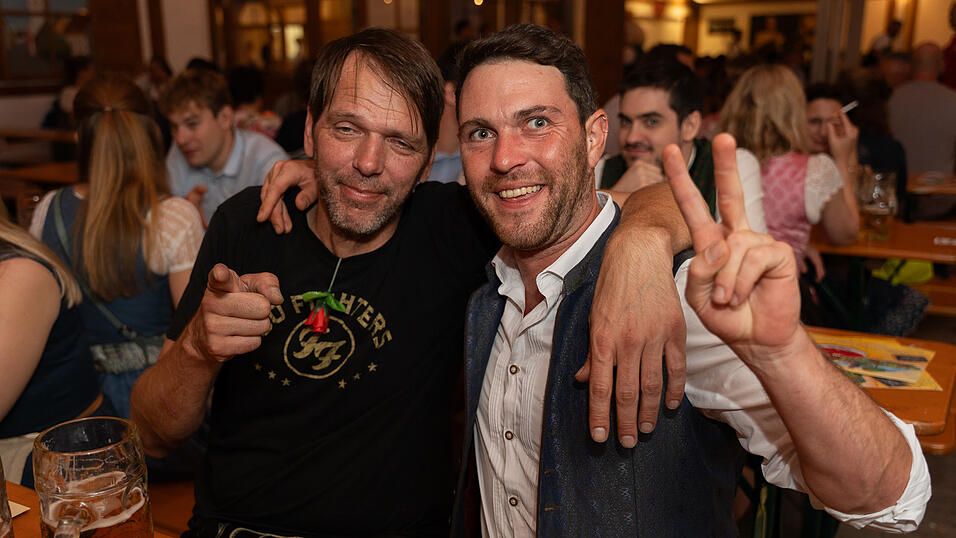 Die Partybilder vom Freitag, 11. August 2023, aus dem Festzelt Greindl. Die Partybilder vom Freitag, 11. August 2023, aus dem Festzelt Greindl.